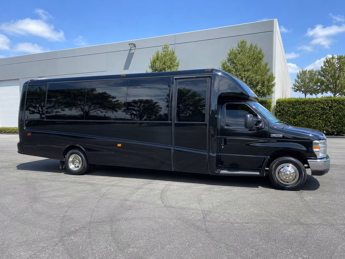 prom homecoming bus rentals in new orleans